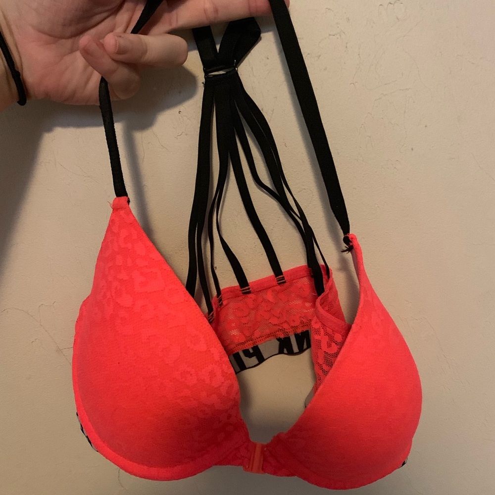 PINK bra. Perfect condition 34B.